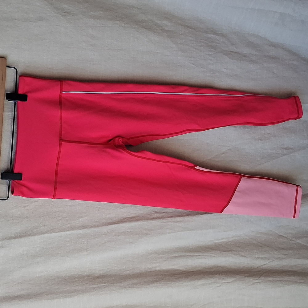 ZYIA ACTIVE Popsicle Pink Reflective Stripe Size 2